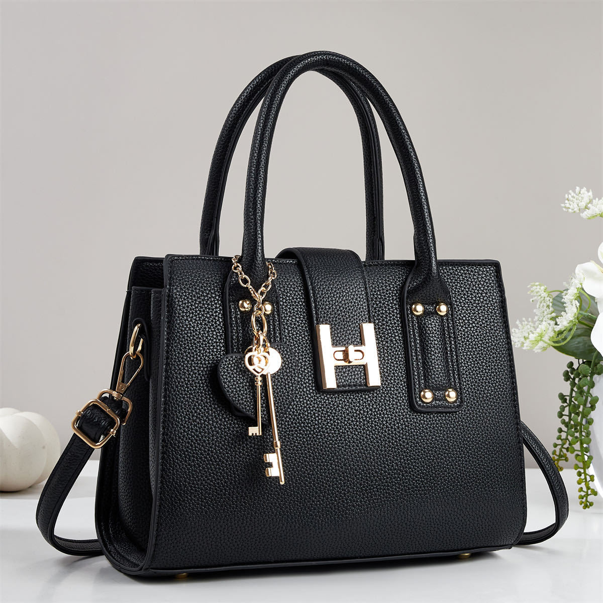 Women's Korean Fashionable Trendy Light Luxury Bags