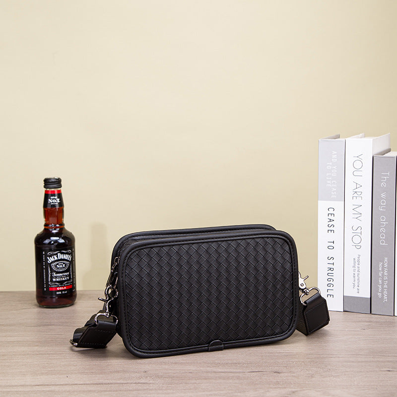 Men's Embossed Woven Large Capacity One Waterproof Men's Messenger Bag