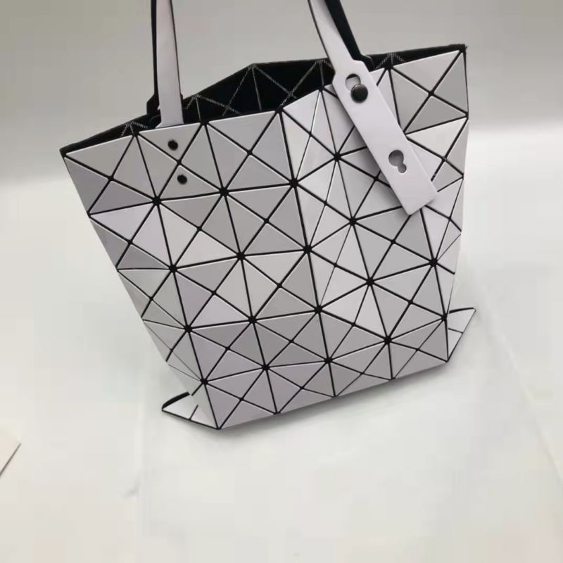 Women's Classic Glossy Rhombus Geometric Fashion Large Capacity Women's Handbag