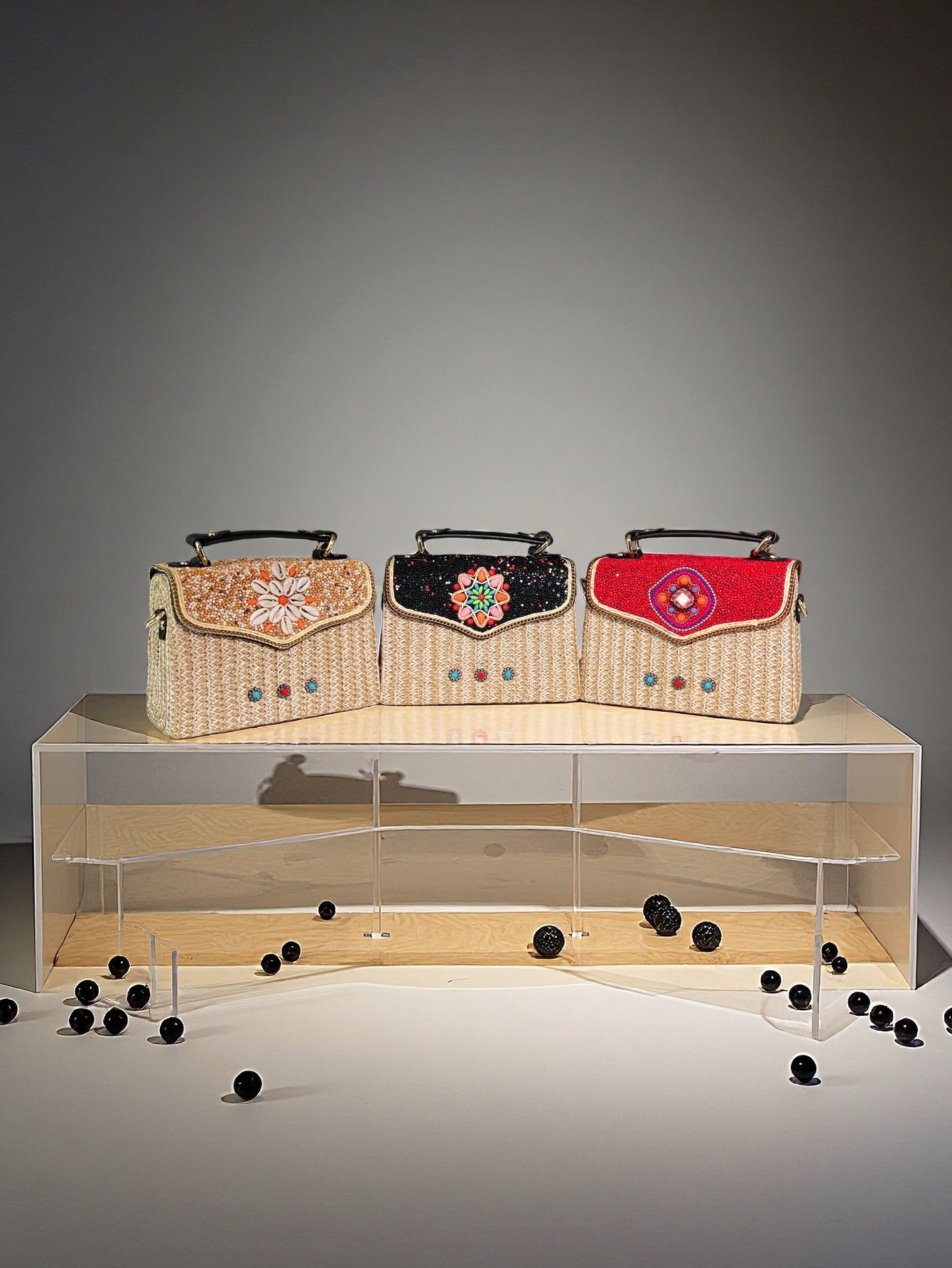 Bohemian Style Bead Rattan Lightweight Portable Women's Handbag