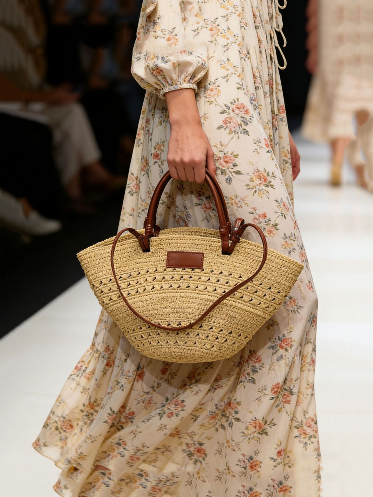 Women's Top Layer Cowhide Stitching Raffia Woven Vegetable Basket Large Tote Bag