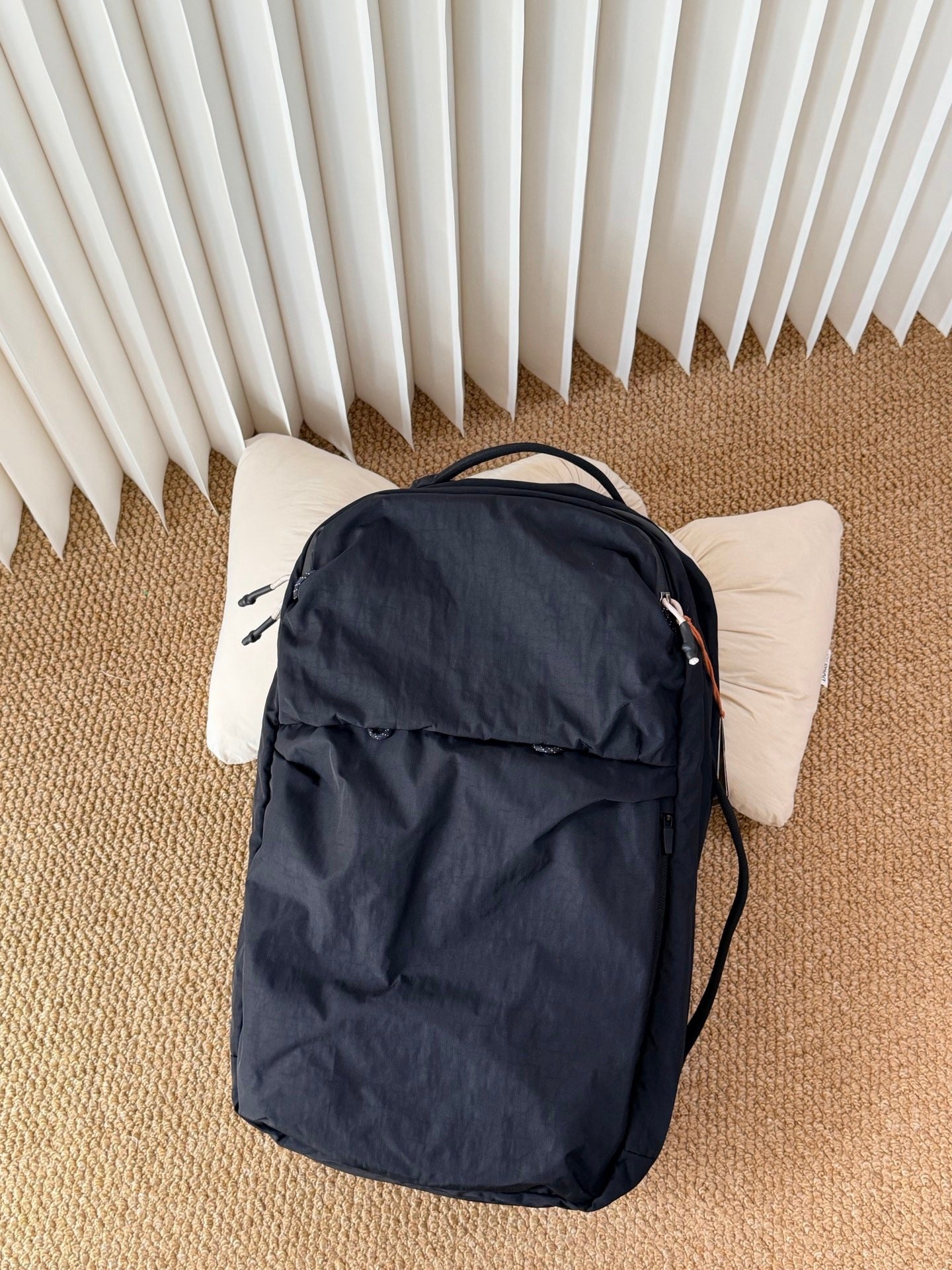 Women's & Men's Simple Business Large Capacity Lightweight Commuter Leisure Backpack