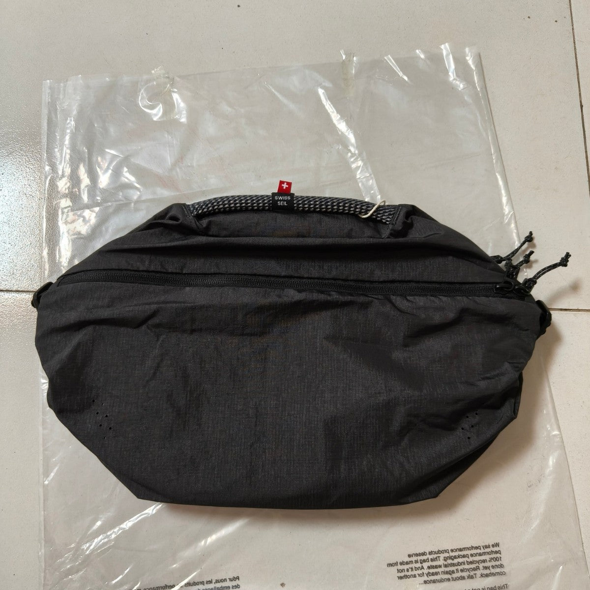Women's & Men's Ultra Light Waterproof Running Leisure Men's Messenger Bag