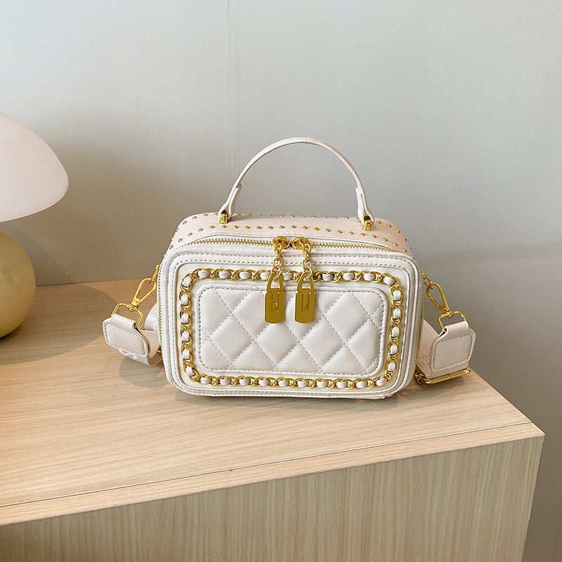 Women's Light Luxury Style Fashion Diamond Quilted Handbags