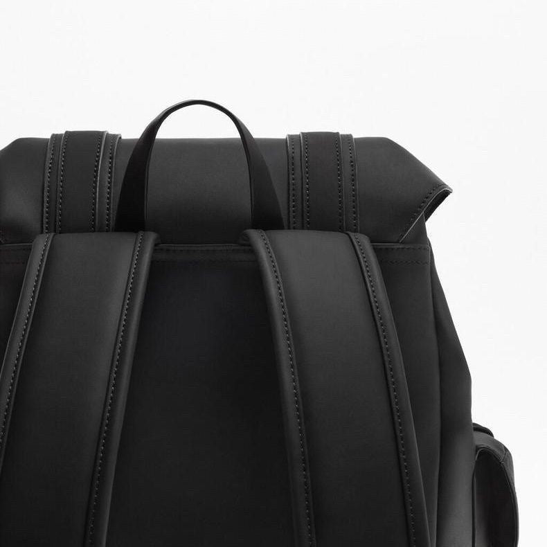Men's Versatile Large Capacity Computer Waterproof Rucksack Commuter Leisure Backpack
