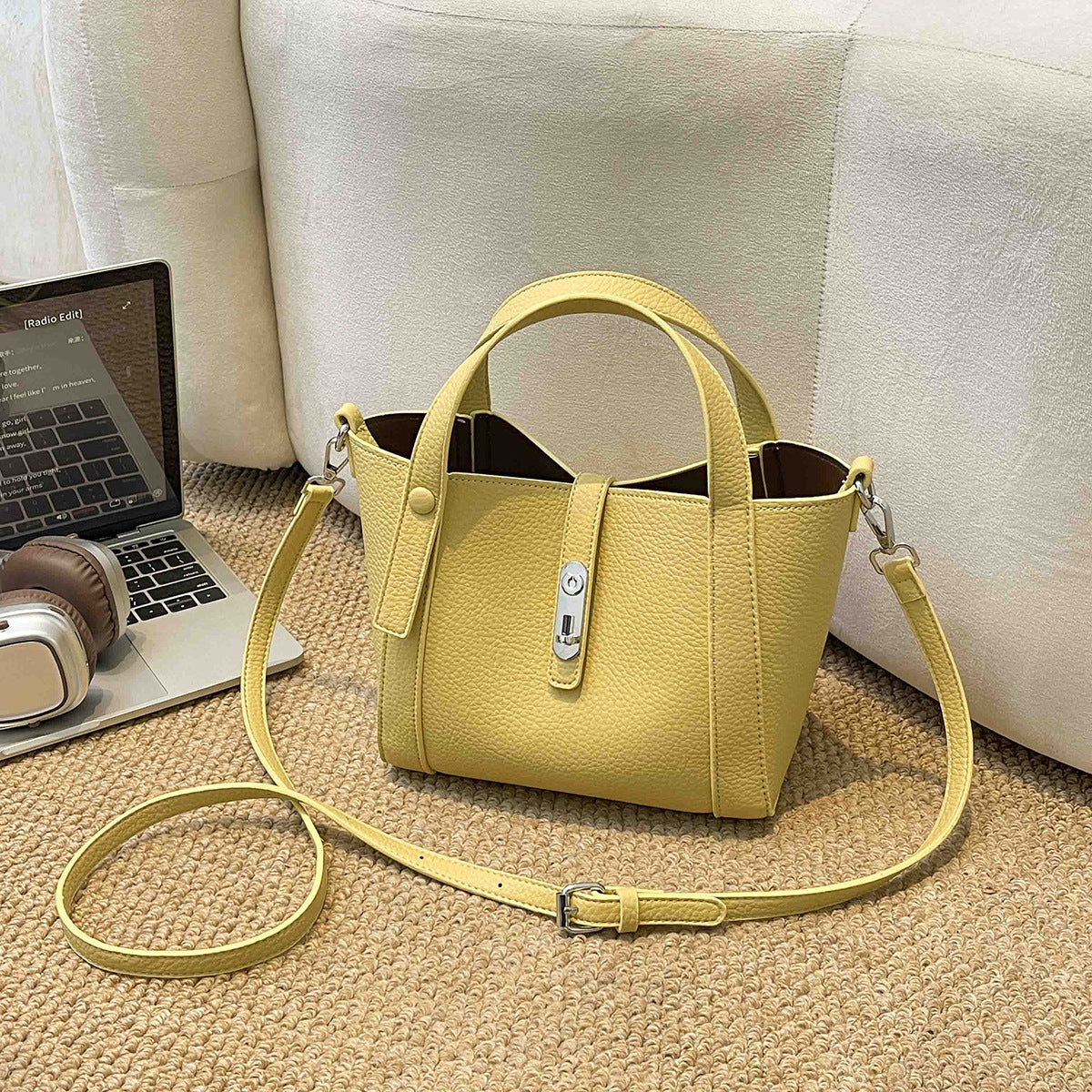Women's Solid Color Soft Leather Niche Lychee Pattern Vegetable Basket Women's Shoulder Bag