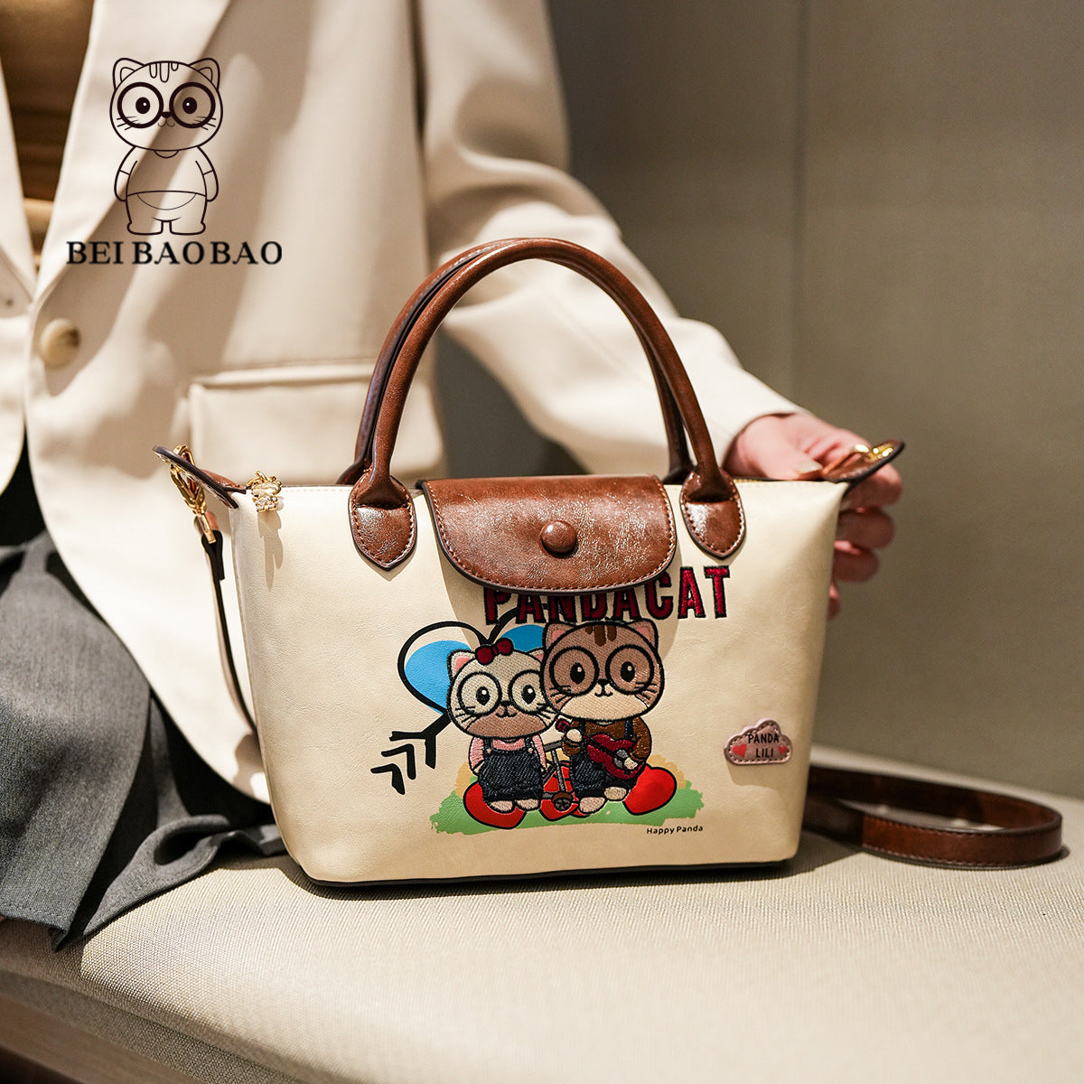 Versatile Beautiful Source Commuting Fashion Fresh Women's Messenger Bag