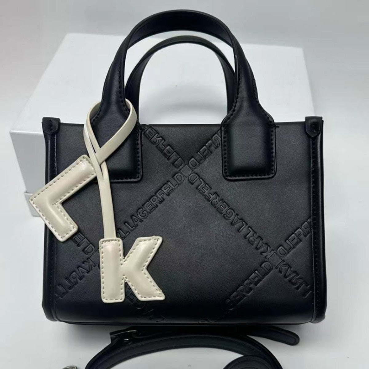 New Creative Women's Fashionable Embossed Portable Small Square Bags