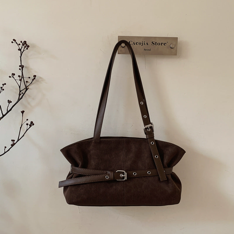 Women's Retro Large Capacity Fashionable Fashion Commuter Underarm Bags