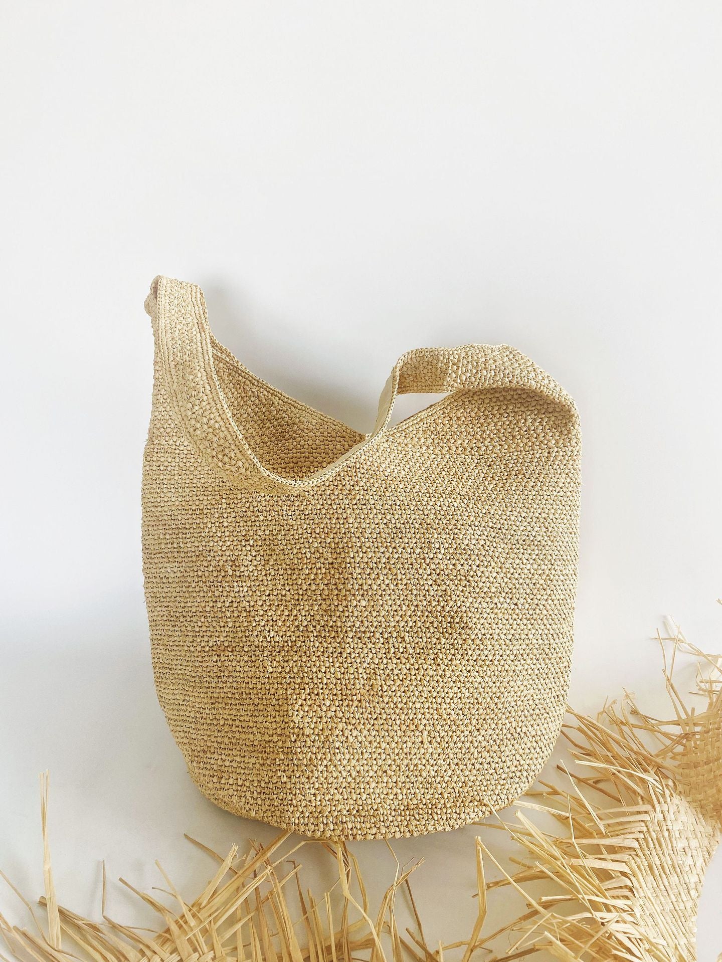 Handmade Woven Style Vacation Beach Wear Bucket Bag