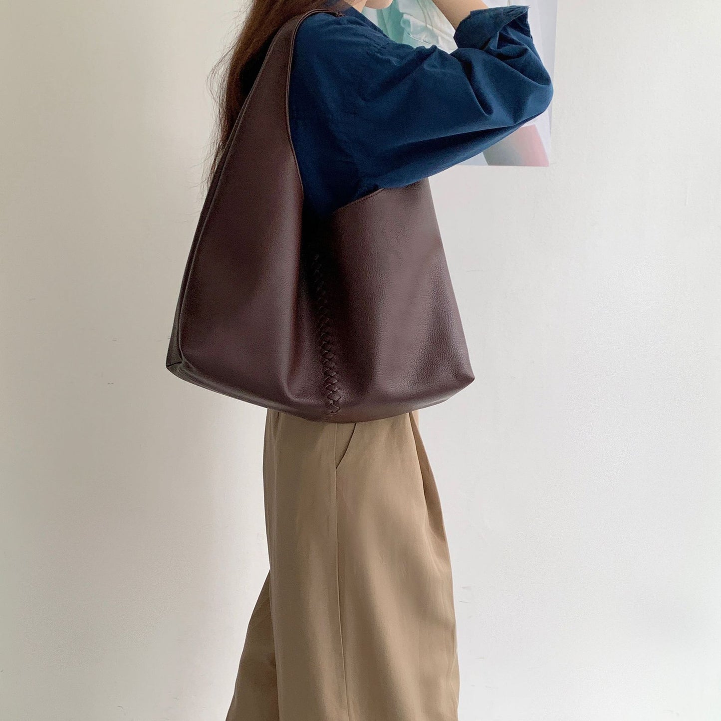 Women's Minority Female Commuter High-grade Sense Large Capacity Women's Handbag