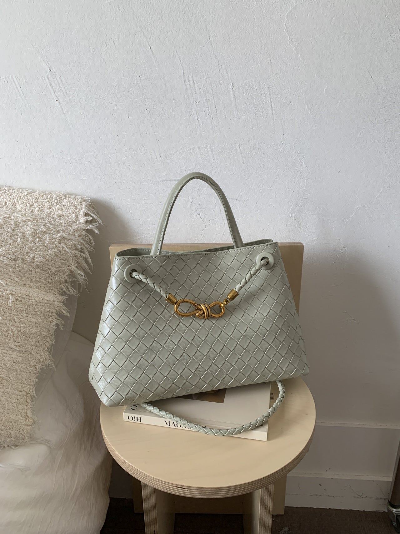Women's Classic Fashion Large Capacity Trendy Solid Color Shoulder Bags