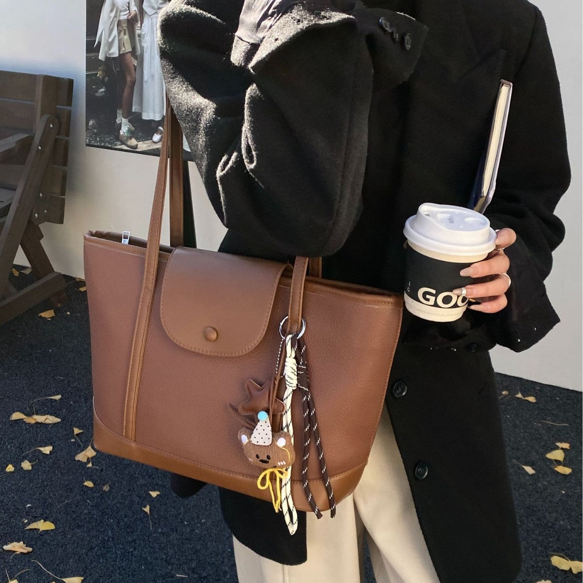 Women's Capacity Commuter High Sense Retro Out Portable Tote Bags