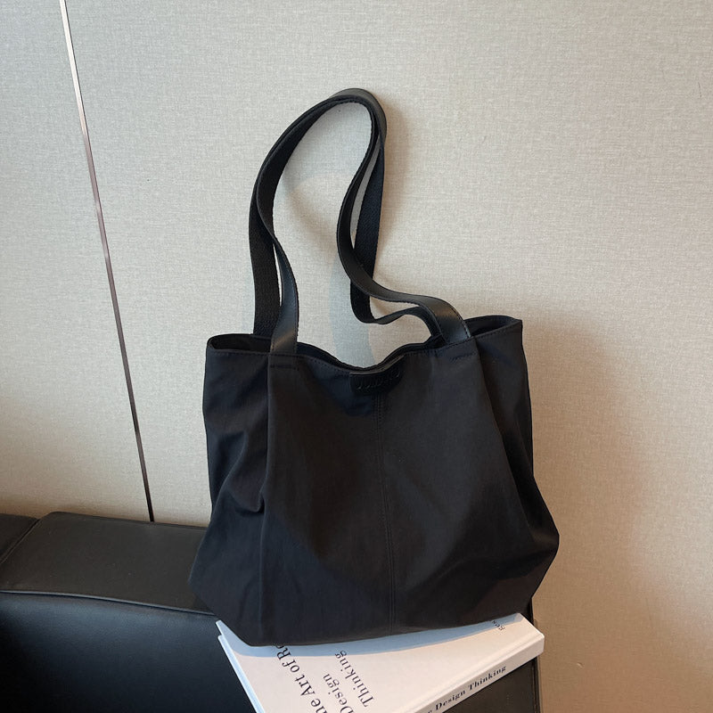 Large Capacity Female Summer Lightweight Simple Shoulder Bags