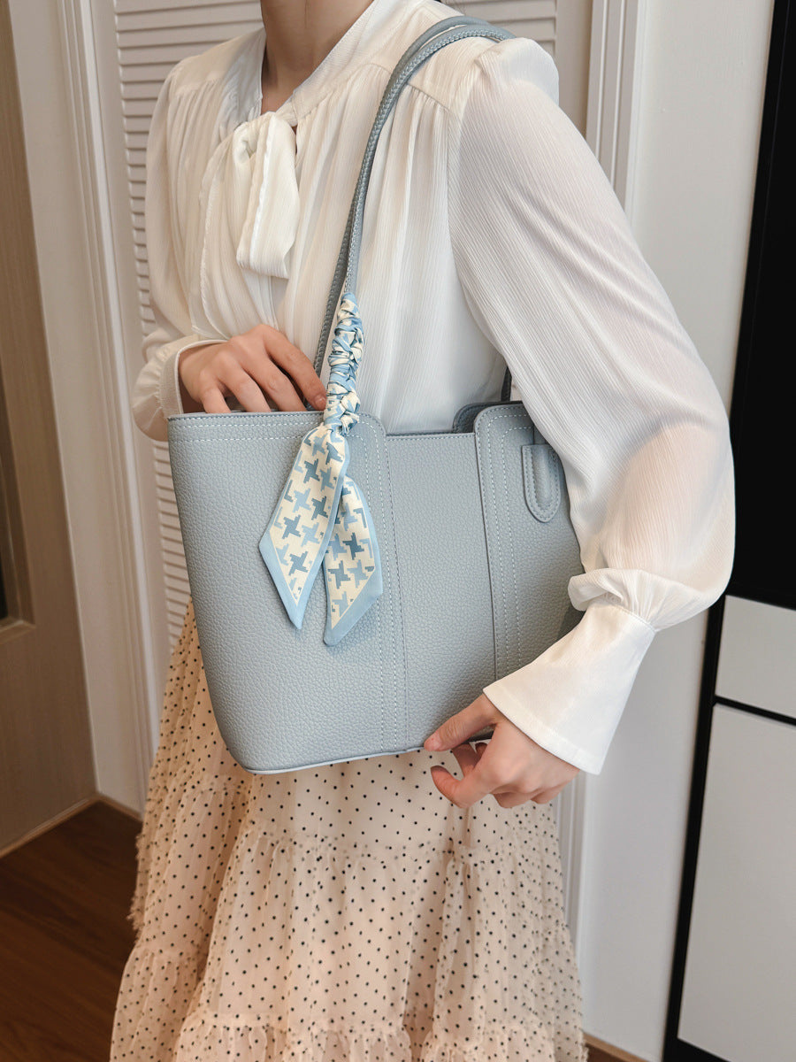Retro Texture Trendy Solid Color Design Large Capacity Tote Bag