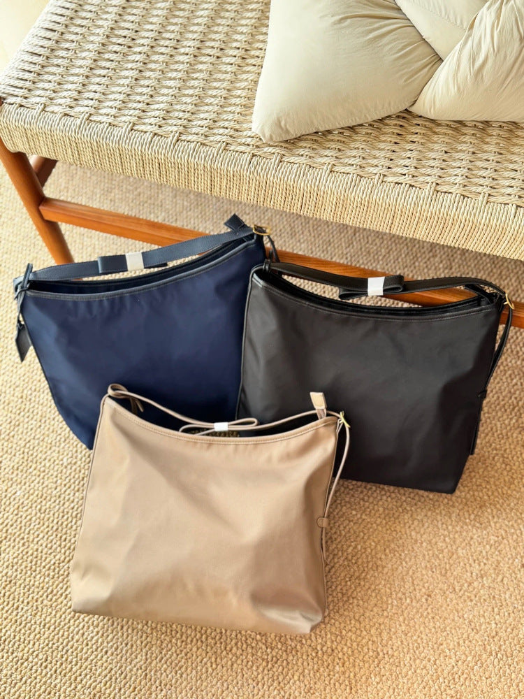 Contrast Color Canvas Design Mobile Retro Underarm Bag