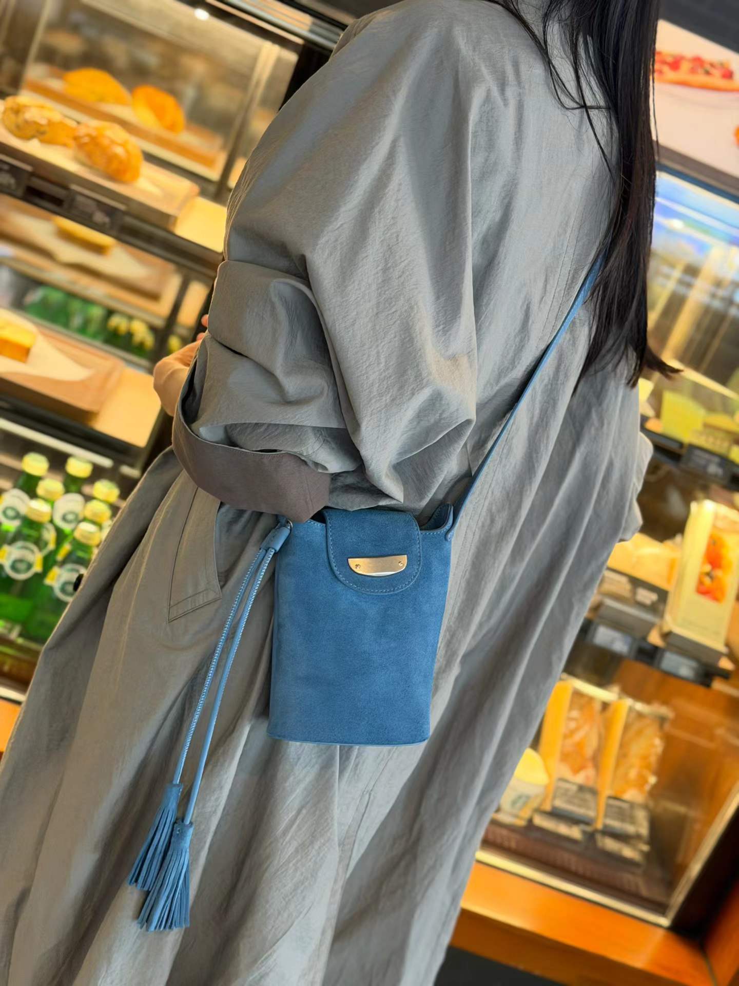 Women's Minority Simple Cell Solid Color Genuine Leather Phone Bags