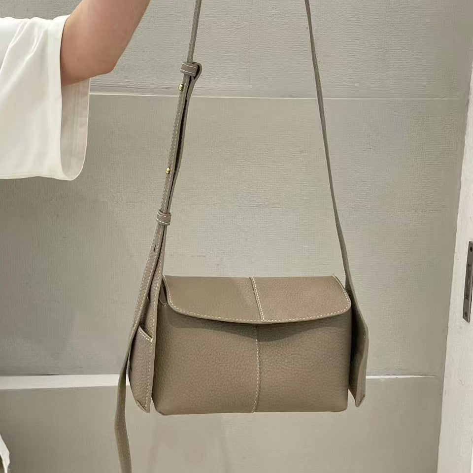Classy Trendy Women's Large Capacity Commuter Women's Messenger Bag