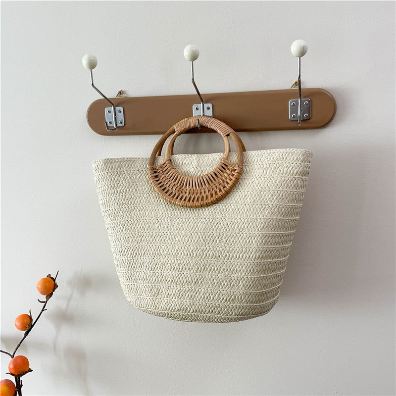 Women's Hand-woven Seaside Style Straw Large Capacity Round Portable Beach Tote Bag