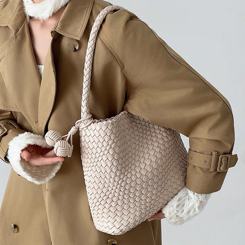 Medium Pretty Woven Large Capacity Commuter Burst Shoulder Bags
