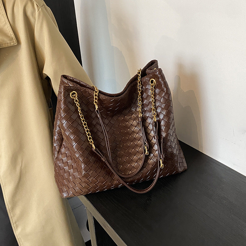 Women's Retro Affordable Luxury Hand-woven High-grade Large Capacity Commuter Tote Bags