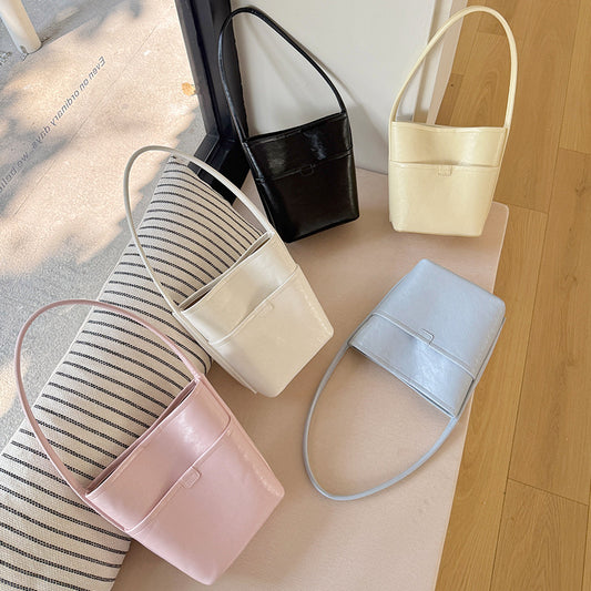 Retro Oil Wax Skin Korean Style Simple Fashion Trend Bucket Bag