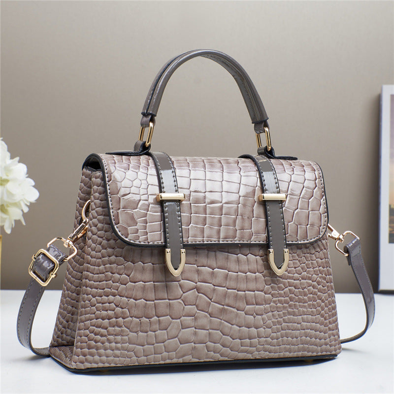 Popular Women's Crocodile Pattern Bright Leather Women's Handbag