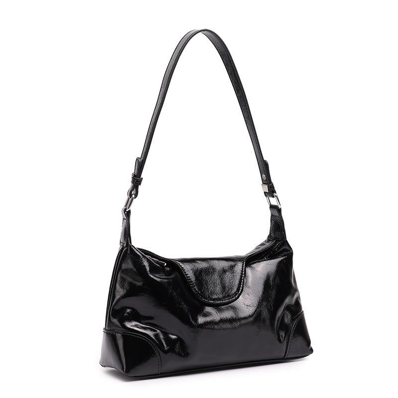 Women's Underarm Baguette Leather Oil Wax Design Women's Messenger Bag