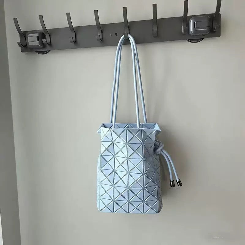 Women's Drawstring Lifetime Rhombus Fashion Folding Bucket Bags