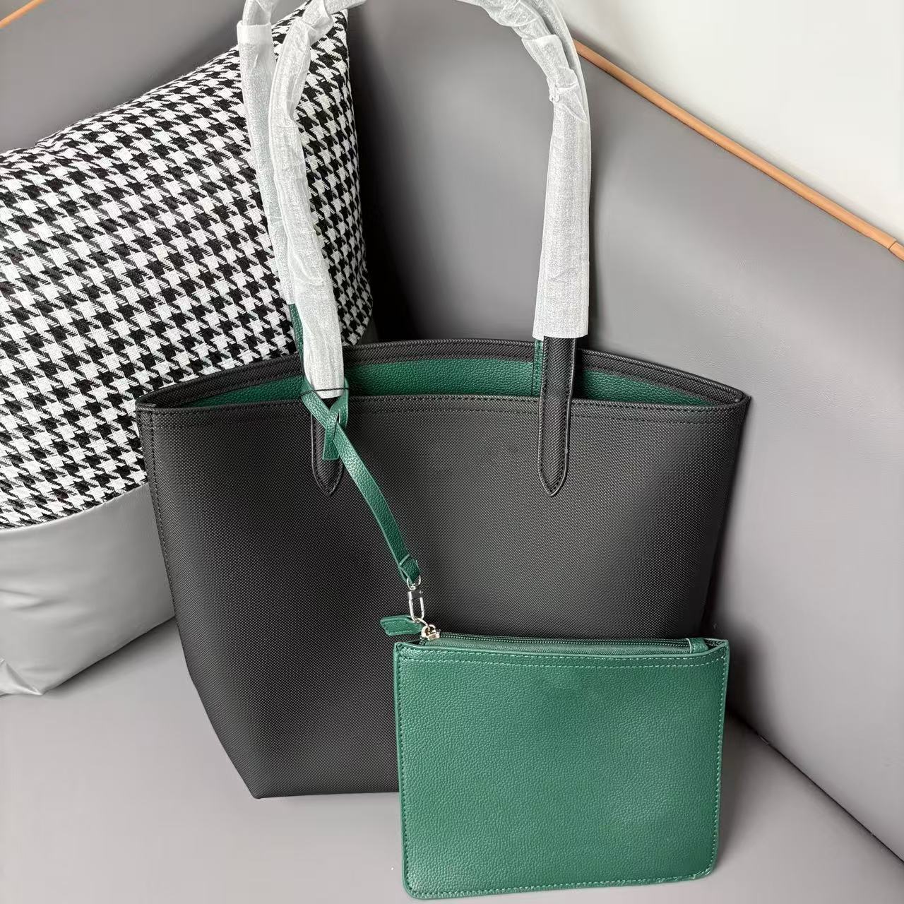 Fashion Mother Female Temperament Large Capacity Tote Bag