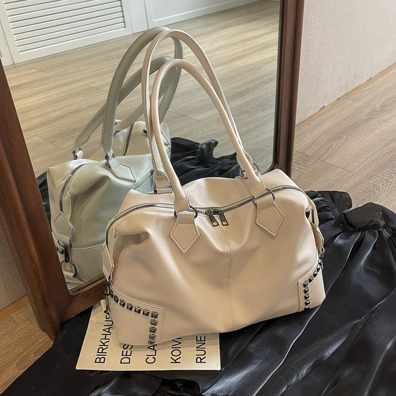 Attractive Women's Large Capacity Fashion Rivet Tote Bag