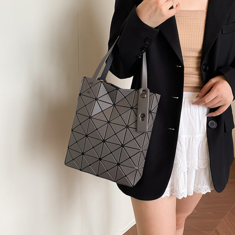 Box Mini Portable Good-looking Geometric Rhombus Underarm Bag