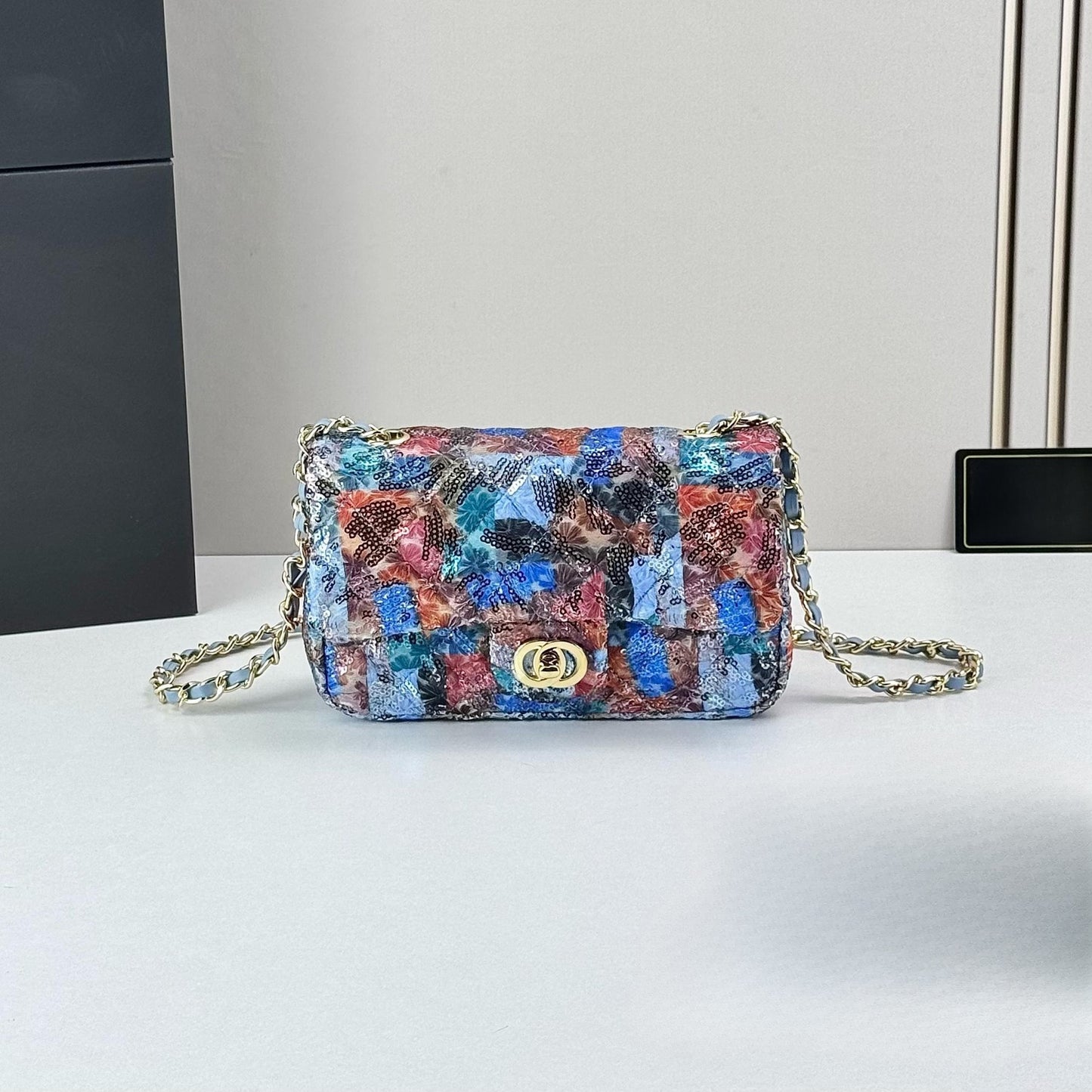Women's Classic Style Sequin Chain High Sense Women's Messenger Bag