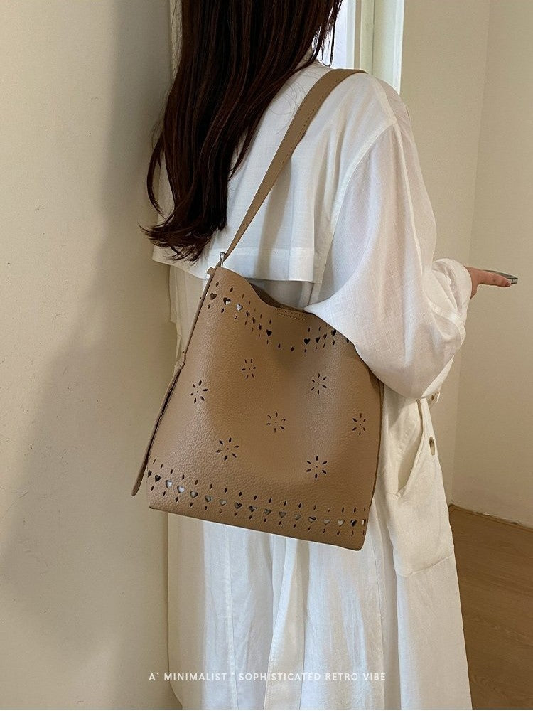 Women's Korean Underarm Springtide Fashion Loose Feeling Women's Shoulder Bag