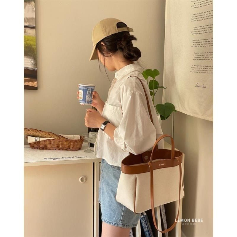 Multifunctional Fashion Large Capacity Lightweight Back Milk Mobile Phone Bag