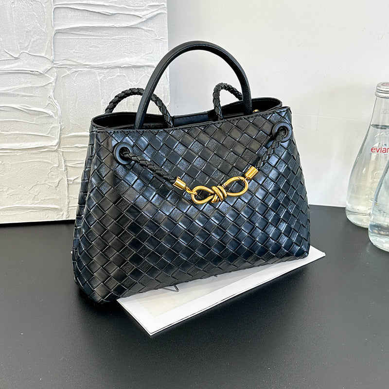 Women's Retro Metal Cord Fastener Woven Niche Women's Messenger Bag