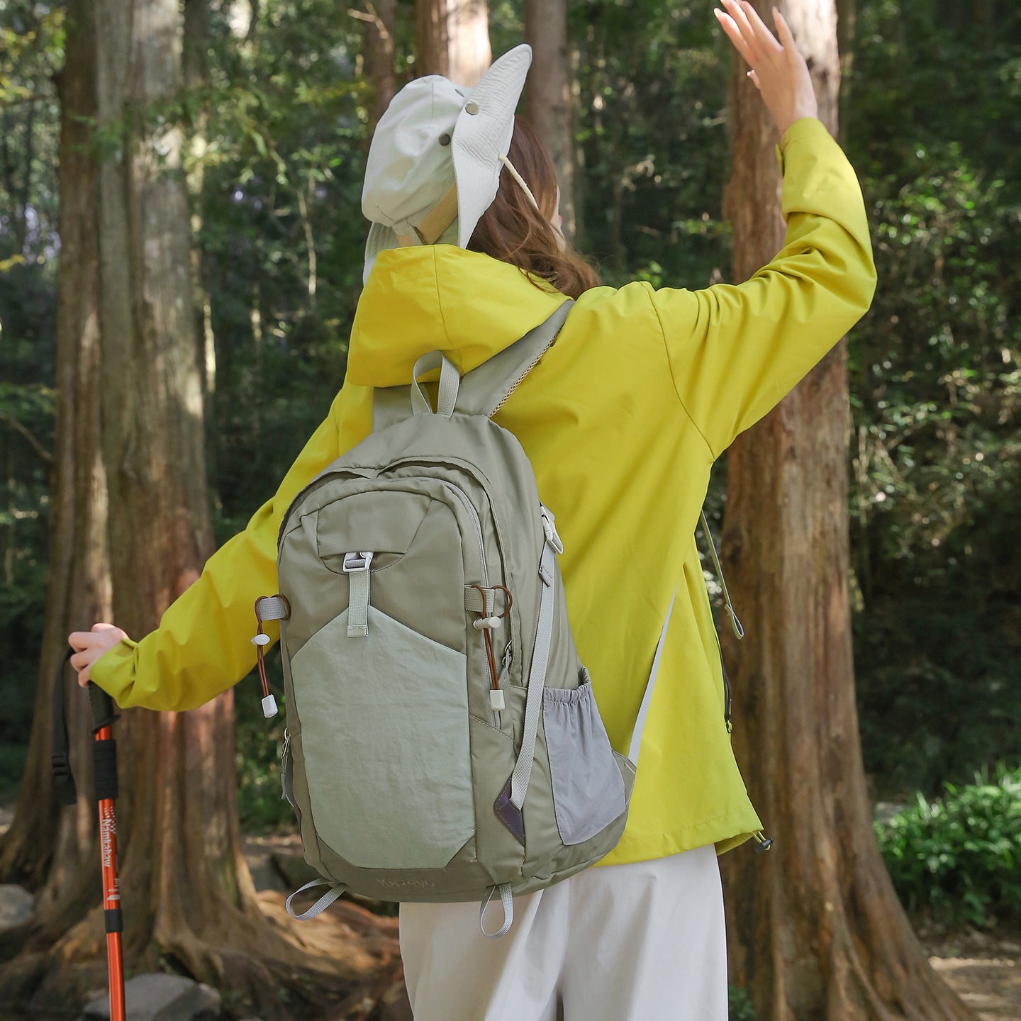 Women's & Men's Hiking Lightweight Large Capacity Leisure Backpack