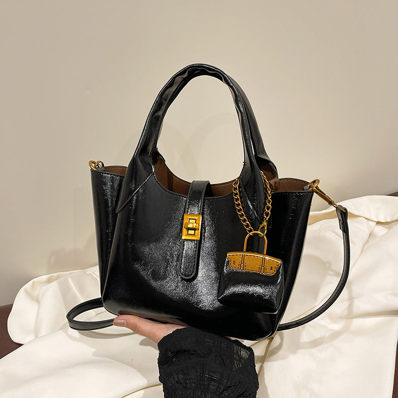 Women's Design Fashion Trend Retro Cross Body Women's Messenger Bag