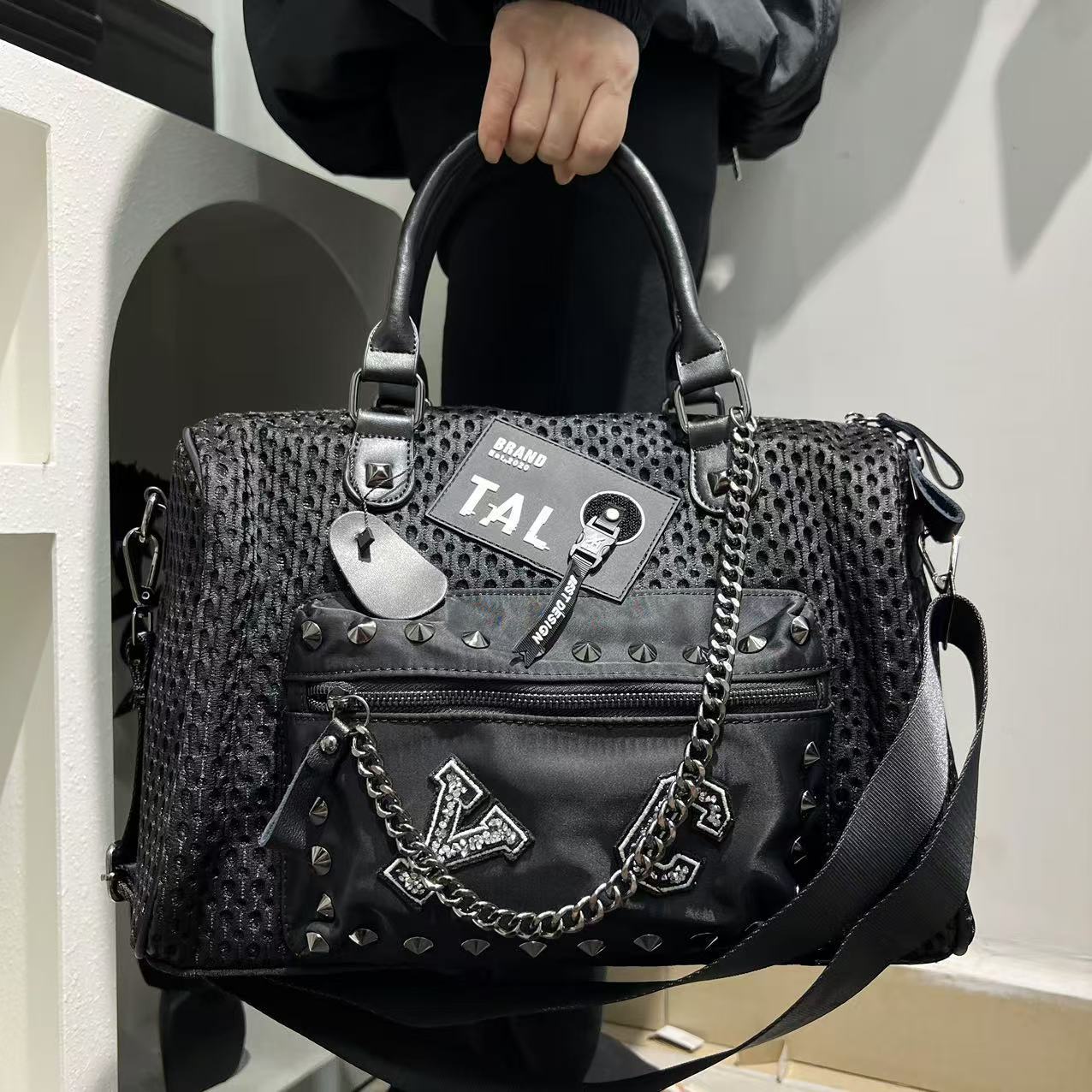 Women's Mesh Patchwork Rivet Chain Personalized Fashion Handbags