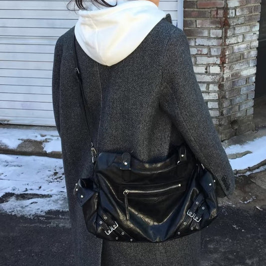 Women's Niche Large Drawstring Capacity Motorcycle Rivet Women's Messenger Bag
