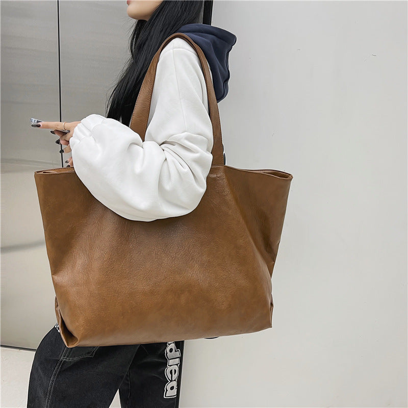Women's Large Capacity Trendy Fashion Simple Class Commuter Women's Shoulder Bag