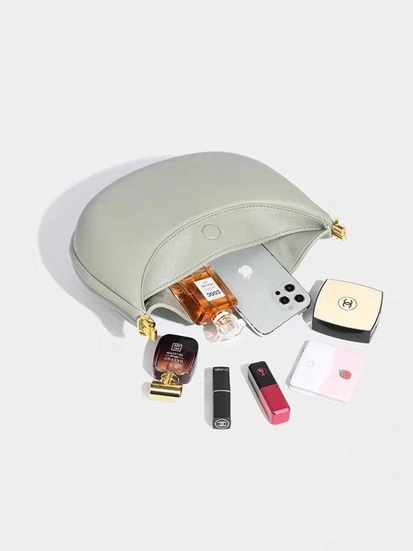 Women's Luxury High-grade Solid Color Portable Selenodont Underarm Bag