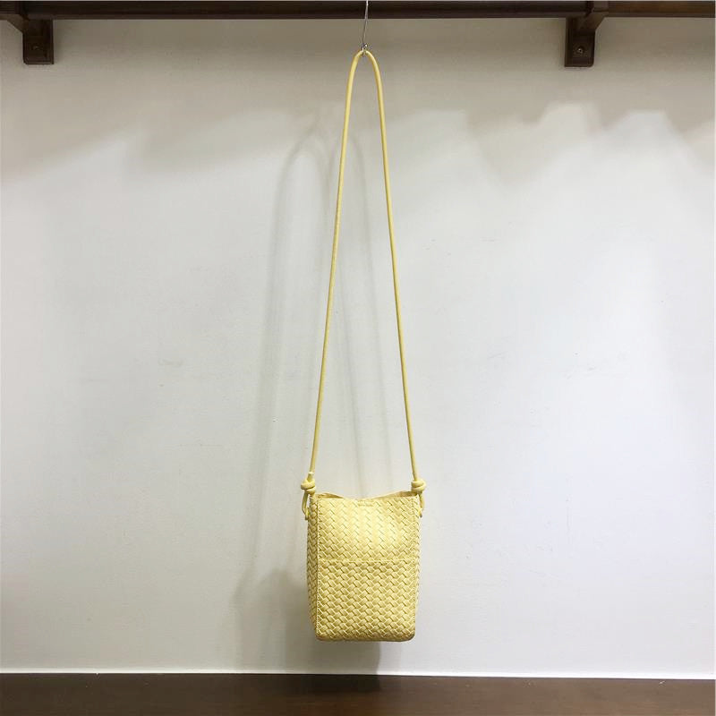 Cabinet Cell Soft Leather Woven Simple Women's Shoulder Bag
