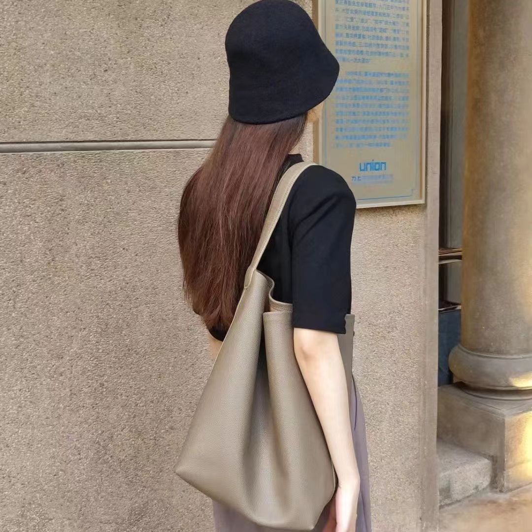 Genuine Leather Large Capacity Soft Advanced Bags