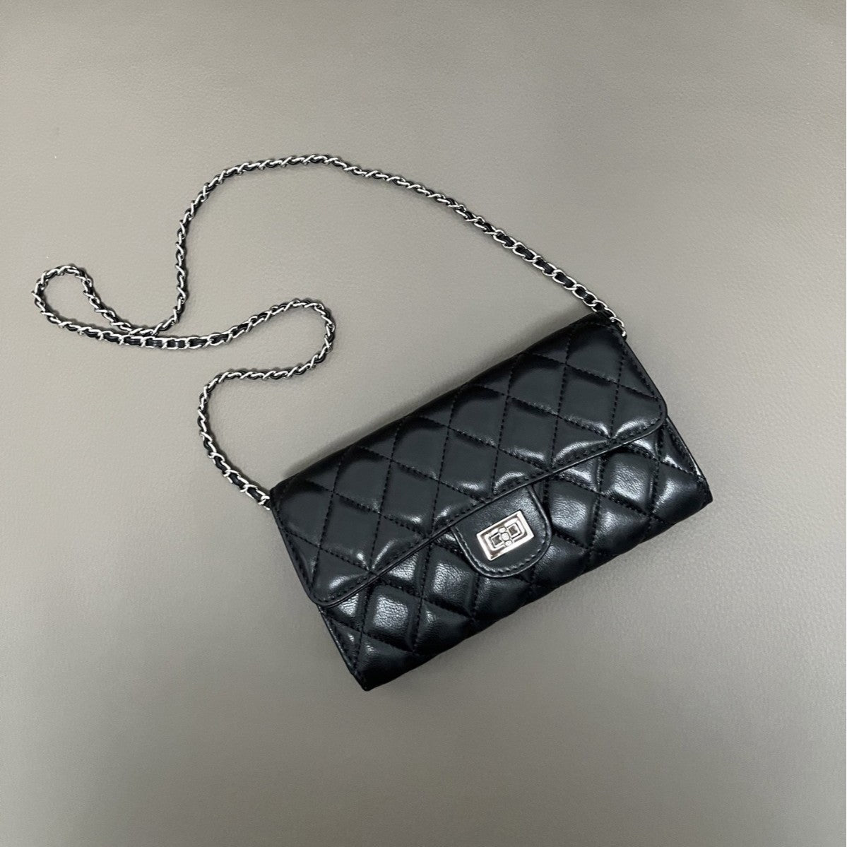 Sheepskin Fashion Diamond Mini Black Mobile Bags
