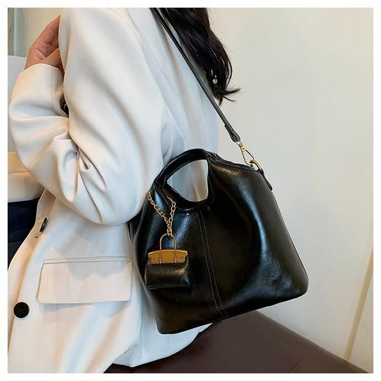 Women's Classic Retro Oil Wax Leather Combination Vegetable Basket Bags
