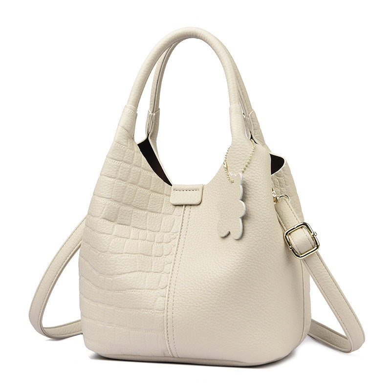 Pretty Women's Fashion Western Style Commuter Women's Handbag