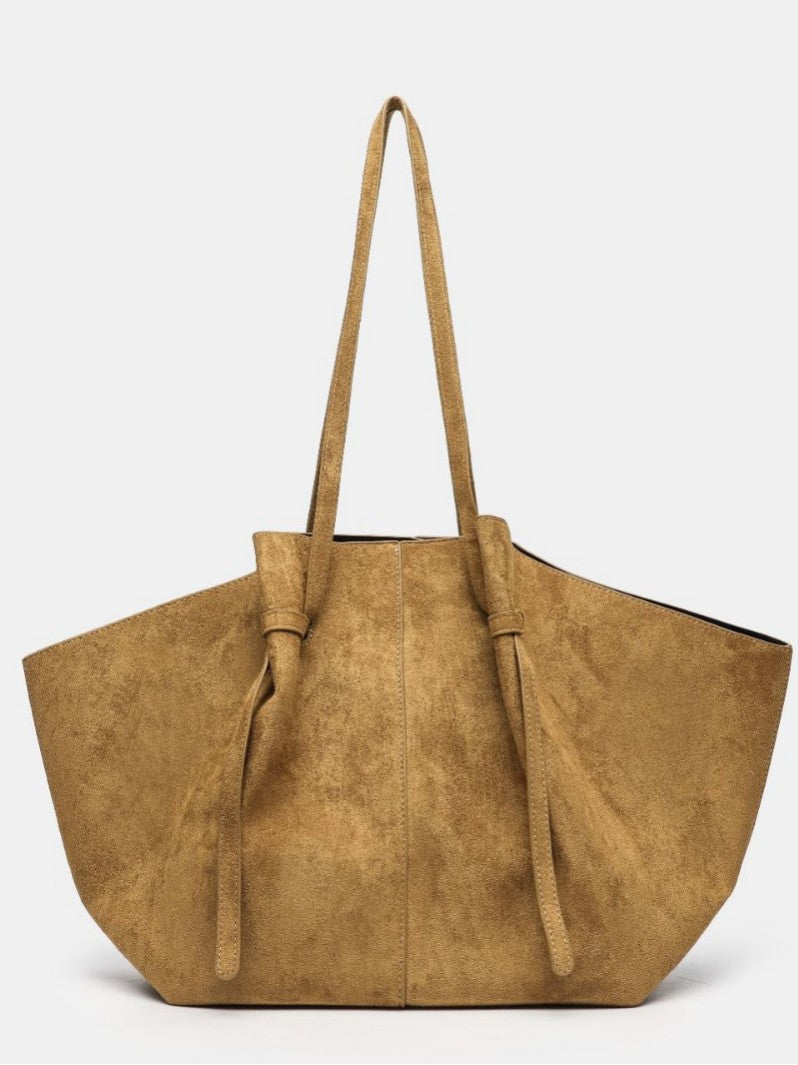 Retro Wings Style Suede Large Capacity Commuter Women's Shoulder Bag