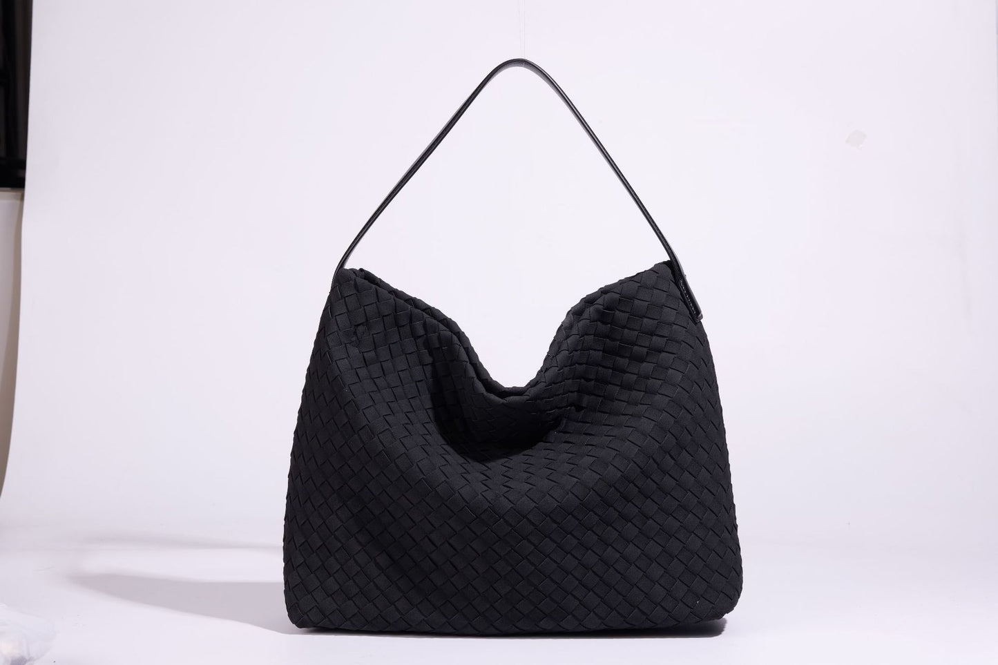 Women's Large Capacity Hand-woven Light Luxury High-grade Bags