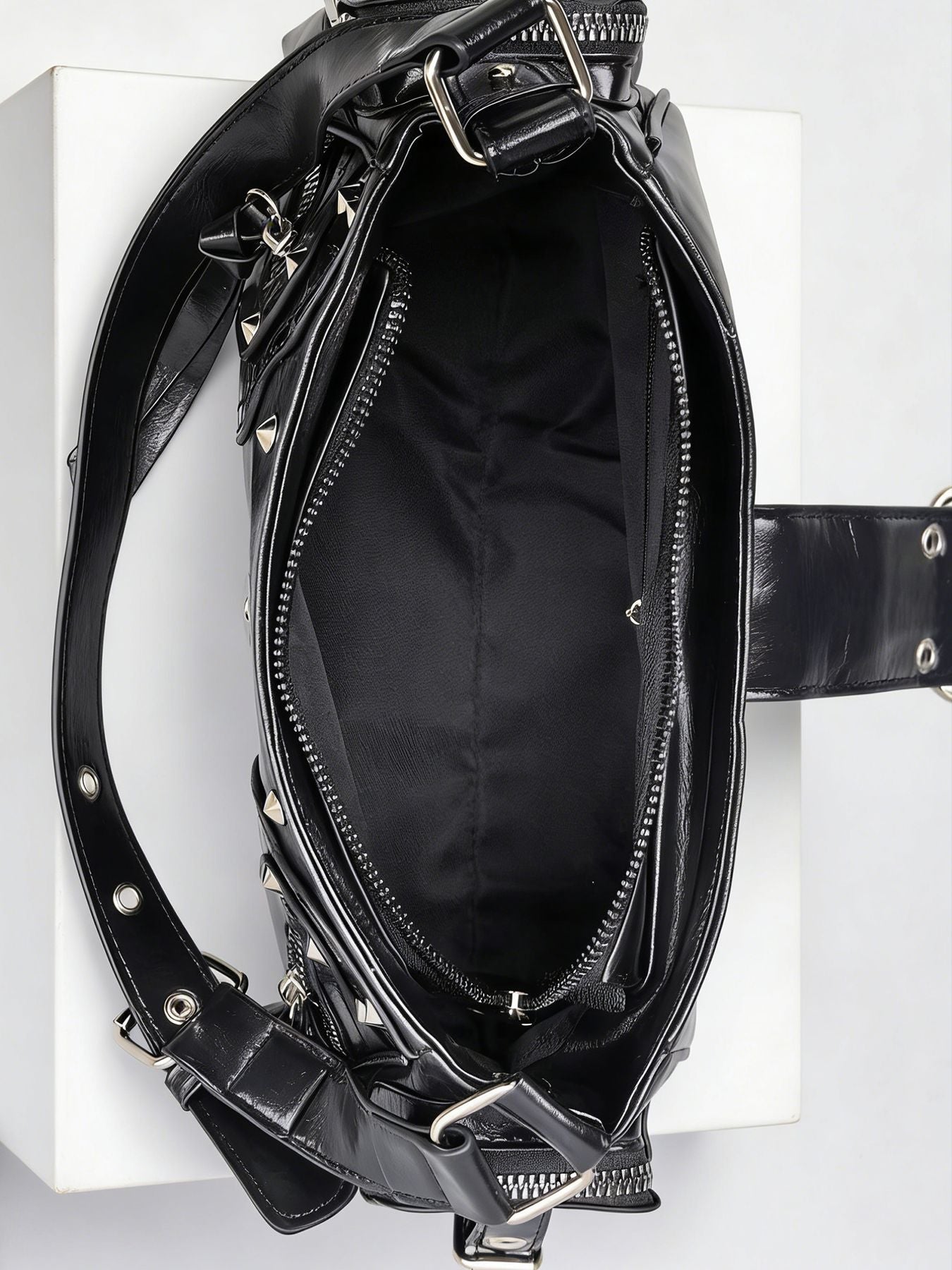 Personality Rivets Tassel Hot Motorcycle Retro Bags